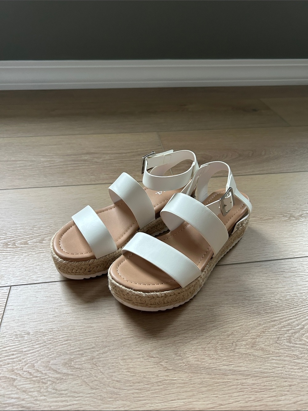 Women's White Platform Espadrille Sandals with Ankle Strap 7
